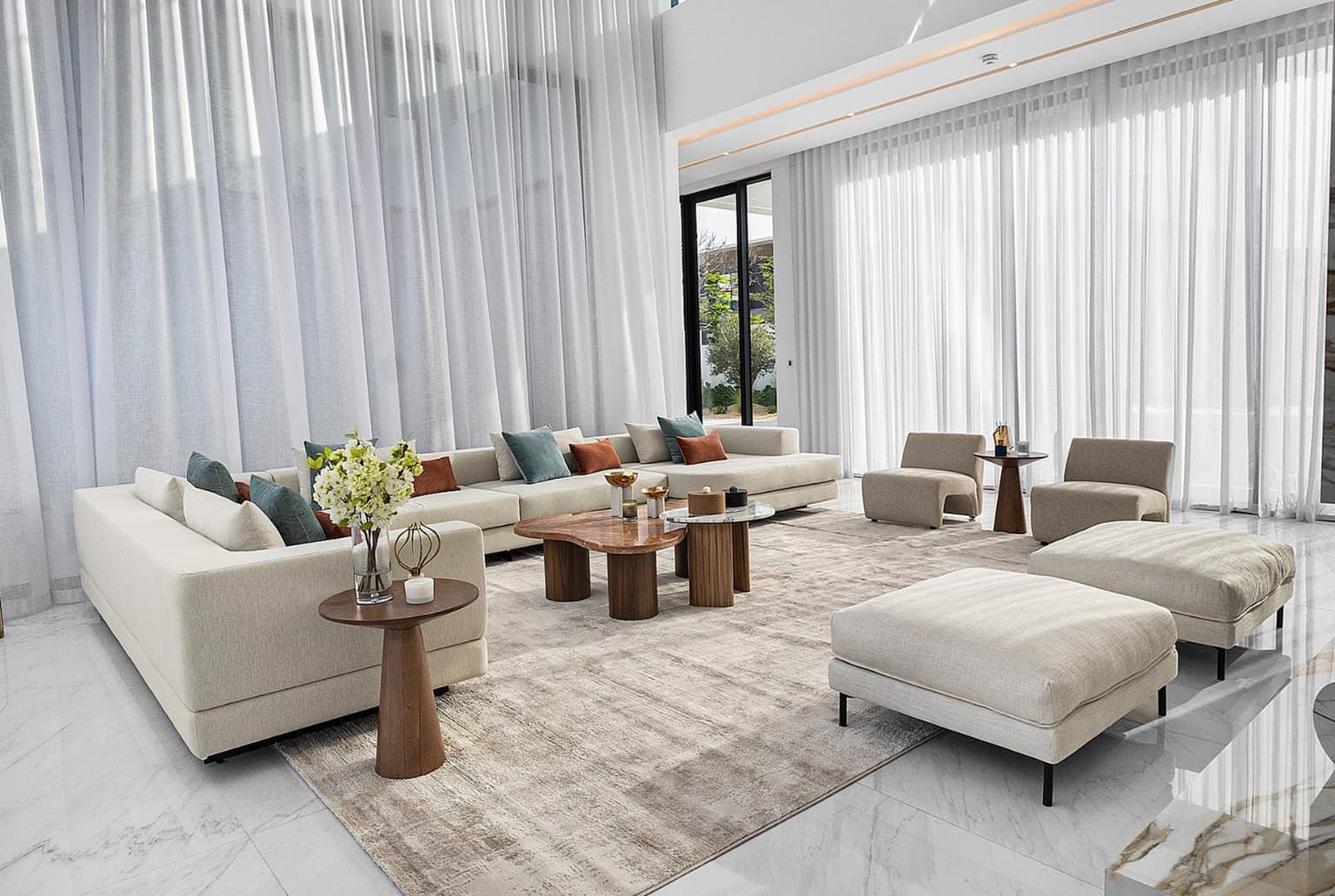 Nikki Villa — view 33